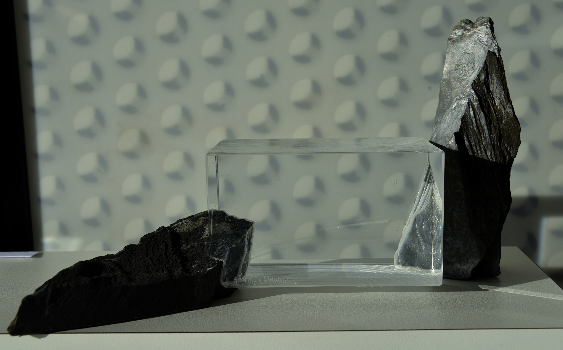 Galerie Barina - Pâte de verre et ardoise